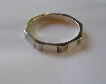 Sterling Silver & Mother of Pearl Shell Octagon Bangle Bracelet