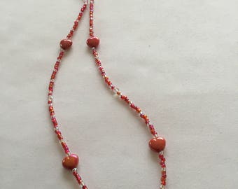 Sparkly pinky-red heart beaded spectacle/glasses chain