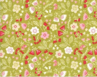 Toss the Garden Green Cotton Woven, Just Another Walk in the Woods by Moda