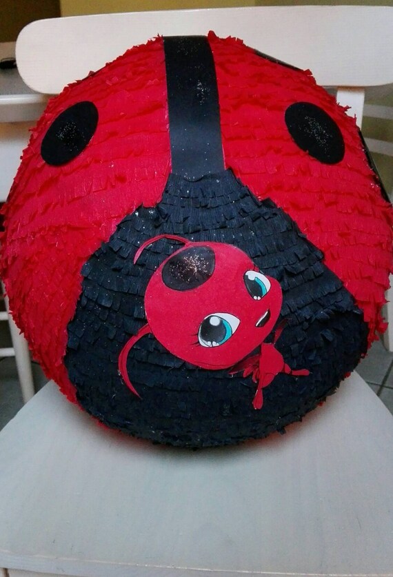 PINATA LADY BUG E CHAT NOIR