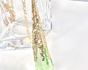 Swarovski Crystal Pendant Necklace, Peridot Crystal Pendulum Pendant, Magic Pendulum, Wiccan, Pagan, August Birthstone, Peridot Necklace