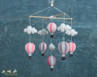 Up in the air - Pink and grey baby mobile - pastel baby crib mobile - hot air balloons baby mobile- up in the sky, pastel nursery design