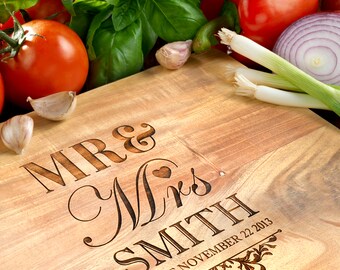 Personalised Acacia Wooden Chopping Board: Small, Medium or Large