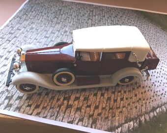 1929 Isotta Fraschini Castagna Landaulette auto