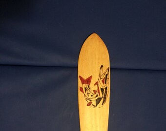 Handmade Poplar Canoe paddle with Northern Pike