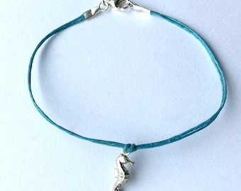 Seahorse Bracelet in Sterling Silver on Linen, bridesmaid gift, beach wedding, Valentines gift, ready to ship, gift for woman