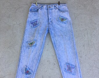 Vintage Butterfly Jeans 80s 90s Ice Blue Patch High Waist Acid Wash Tapered Jeans Size 15/16