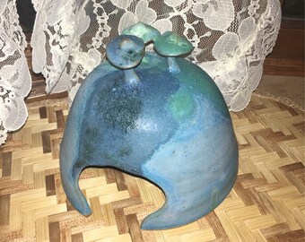 Stoneware Toad House in Matte Aqua and Green