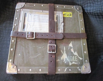 Vintage Boite de transport pour films ou documents / Vintage Box of transportation for movies and documents