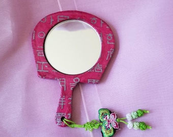 PSB-G03: Pink Characters Mirror