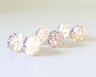 Champagne earrings - champagne bridesmaid earrings - bridesmaid earrings - druzy earrings - druzy stud earrings - bridesmaid gift <A1>