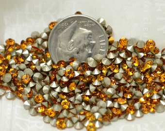 Swarovski Chaton Cut Rhinestones PP21 Topaz Pointed Back Foiled 24 pcs Crystal Clay Jewelry Making Article 1012 First Quality Gold
