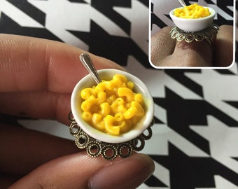 Macaroni and Cheese Bowl Ring