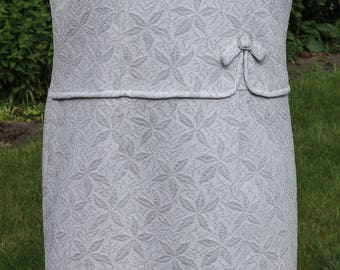 60's white / silver sleeveless shift dress
