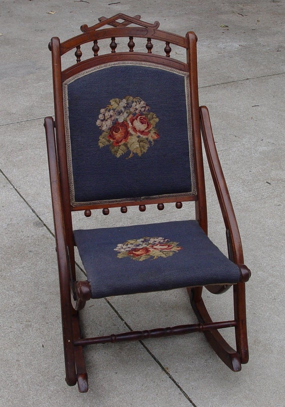 Antique Sewing Rocker Rocking Chair Needlepoint Back And Seat - Antique Sewing Rocker Rocking Chair Needlepoint Back And Seat