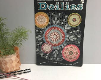 Doilies - Star Doily Book No. 151 - 1946 - American Thread Company