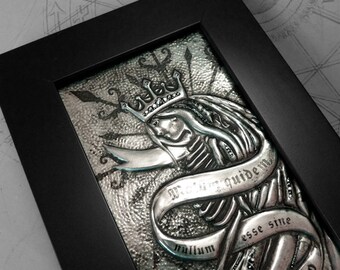 Skeleton Queen : hand embossed anatomical repoussé metal wall art