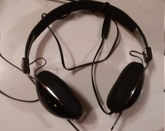 Brand new Skullcandy Aviator Headphones in perfect condition