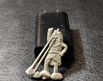 Hatpins of all sorts of cool little things and many more to come