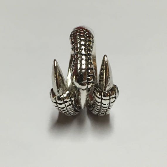 Dragon claw ring