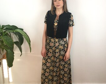 Sweet little black vintage velvet waistcoat