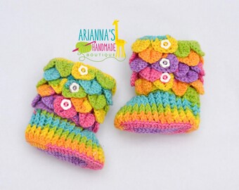 Crochet baby shoes / Baby boots /Crocodile stitch booties / Baby booties / crochet booties / Rainbow booties / Baby shoes / Baby shower gift