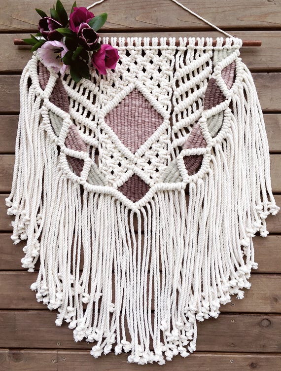 Items similar to Macrame Wall Hanging, Weaving Wall Hanging, Macrame Wall Art on Etsy