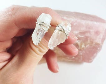 Minimalist wire wrapped quartz stud earrings, silver boho studs, clear quartz earrings