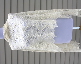 Estonian Lace shawl with Nupps, Silvia, natural white