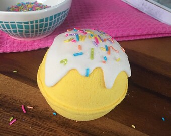 Birthday Cake Bath Bombs - Vegan Natural Bath Fizzy- Mother's Day Gift