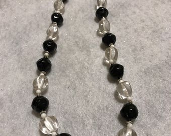 Simple Vintage Beaded Necklace