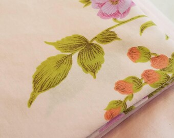 SET - Vintage Twin Sheet Set 1 Fitted + 1 Flat sheet + (1 King Pillowcase)