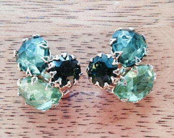 Emerald Green Vintage Clip On Earrings