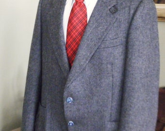 Vintage Mens McGregor Tweed Jacket Mens Tweed Blazer-Sport Coat Blue Tweed Tag size 42 Tall BONUS Tie Included