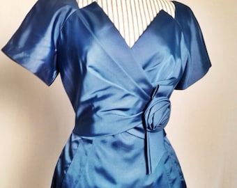 1950s Dress Wiggle Authentic Pinup