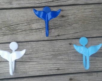 Whale tail wall hook, whale wall hook, fluke fin hook, nautical wall hook, beach house decor, whale decor, nautical nursery, whale hook