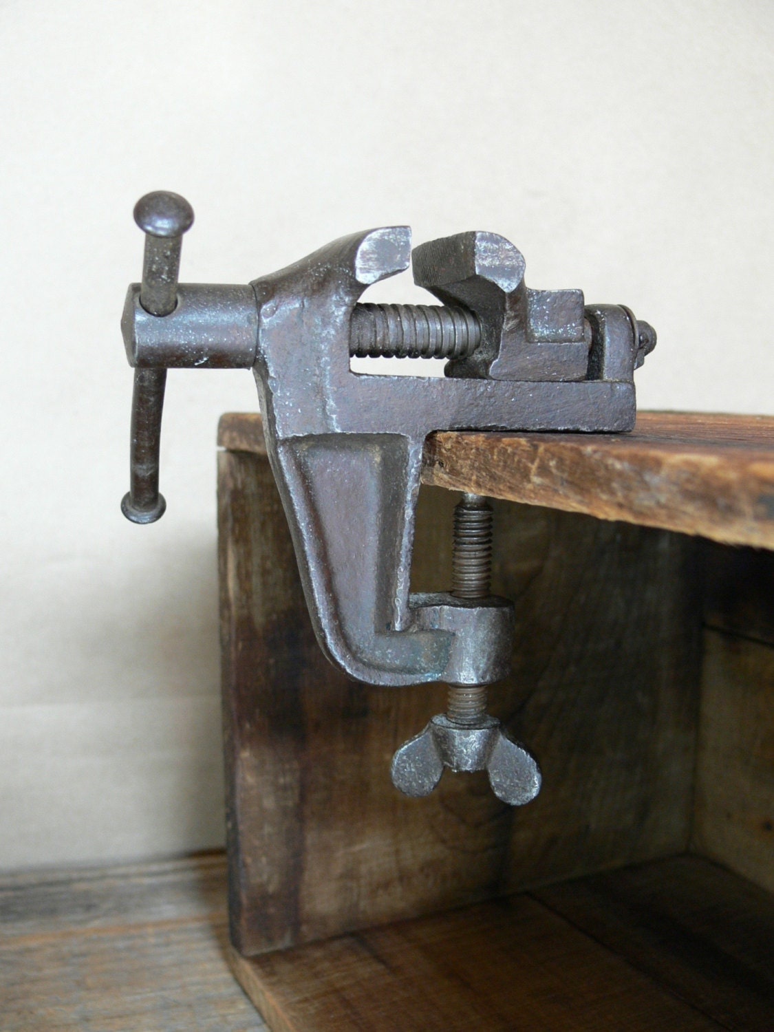 Small Bench Vise Clamp Vise Vintage/Antique Small 1 3/8
