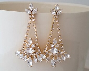 Bridal earrings,Bridal Chandelier earrings,White Crystal Bridal earrings,Long earring,Statement earrings,Swarovski earrings,Wedding Jewelry