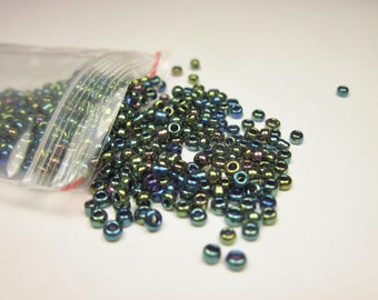 bag of seed beads (2 mm) metallic glass (R107)