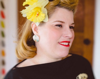 Victory Rolls - The Easy Way - Vintage Hair Tutorial sheet, hair how to, do it yourself