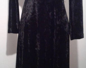 Vintage Black Crushed Velvet Goth/Boho 80s Maxi Dress