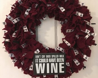 Wine wreath, kitchen wreath, gift for wine lover, front door wreath, funny wreath, rag wreath, hostess gift wreath, burgundy wreath