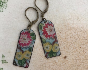 Tin Jewelry Earrings "Arched Windows" Tin for the Ten Year Tenth Wedding Anniversary