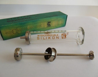 Syringe glass 10 ml reusable without needle in box USSR vintage