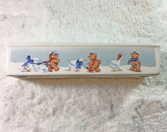 1988 house of lloyd bears gees crackerquacker serving tray christmas around the world excellent condition bear goose taiwan - Christmas Around The World House Of Lloyd 1988 house of lloyd bears gees crackerquacker serving tray christmas around the world excellent condition bear goose taiwan - Christmas Around The World House Of Lloyd