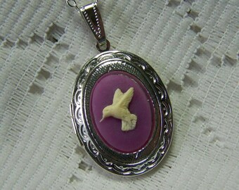 Hummingbird Locket, Hummingbird Cameo Necklace, Purple, Creamy White, Ivory Hummingbird, Albino Hummingbird Jewelry, Audubon, Ornithology