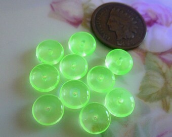 25 Rondelle/Coin SHAPED Vaseline, UV Glass Beads, 8x3mm, 25 Beads C40