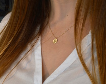 Medal and fine chain gold filled necklace * 14 k