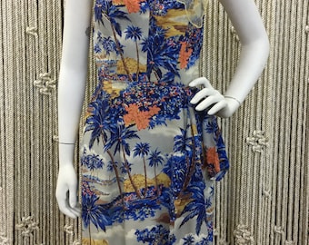 50s beautiful Royal Hawaiian sarong style tiki dress