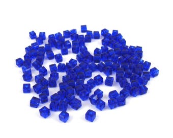 50 beads cubes 3 mm dark blue glass